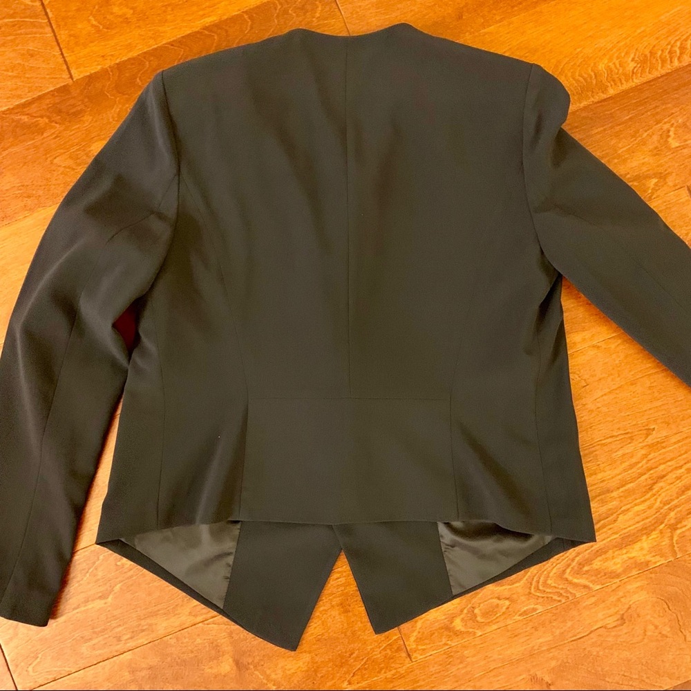 🤩HP🤩 Banana Republic • Navy Blue Blazer 🆕 - Picture 5 of 6